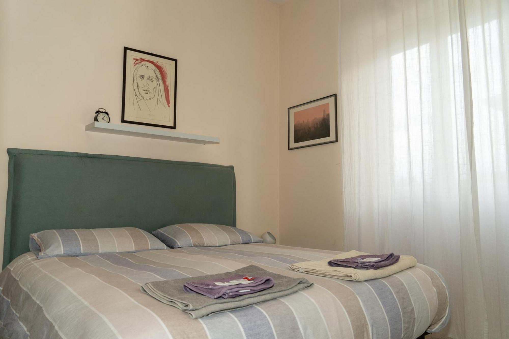 Quarto em Acomodações Particulares Stanza Con Bagno Privato In Attico Roma